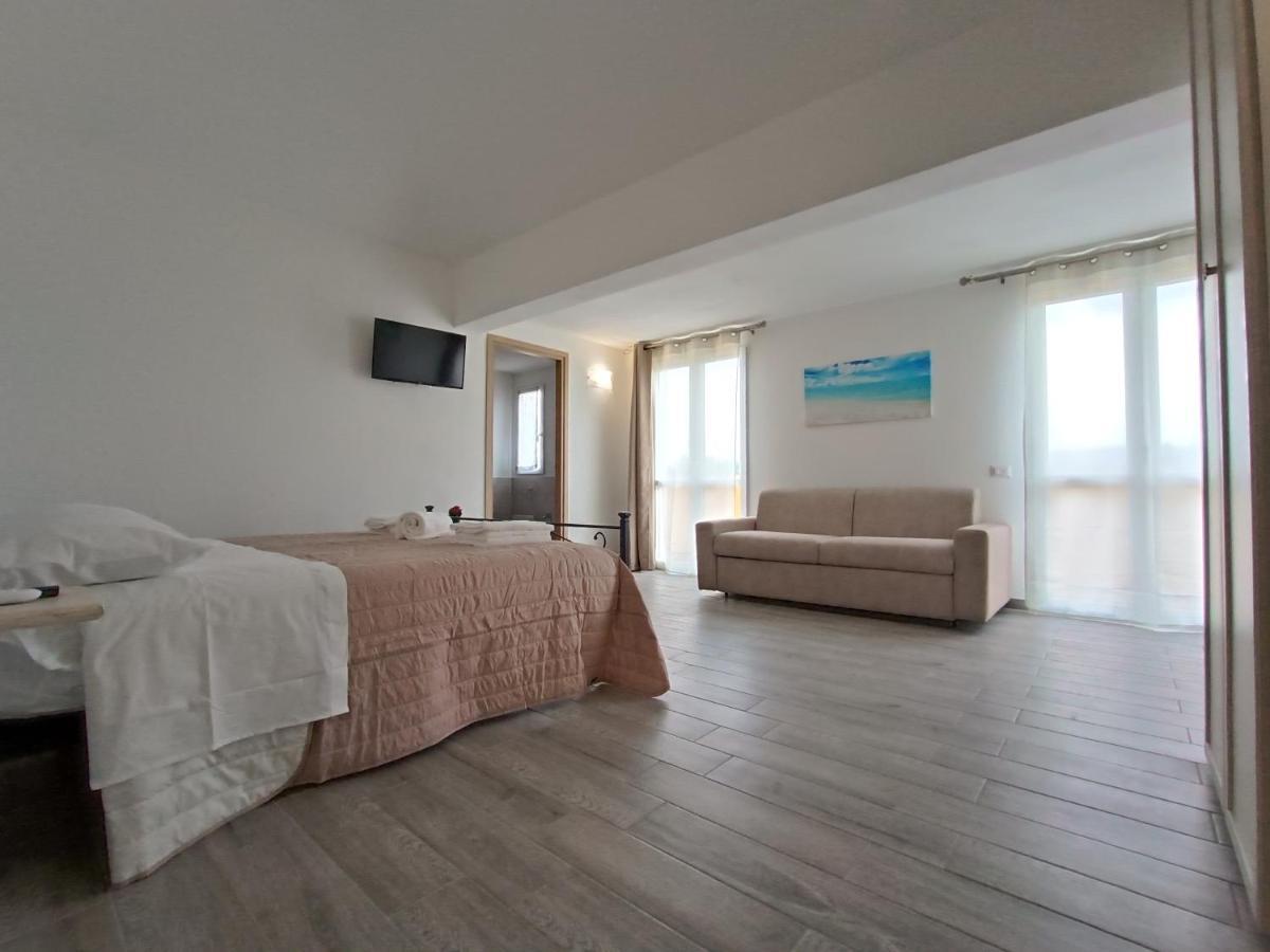 Costa Di Sopra Affittacamere By Hospitality Sardinia Quartu Sant'Elena Ngoại thất bức ảnh